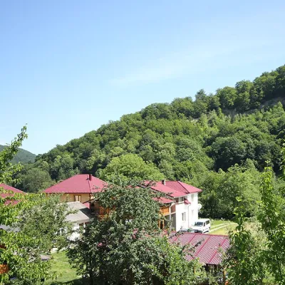 Pensjonat "Nezabudka" Wyżenka — 3