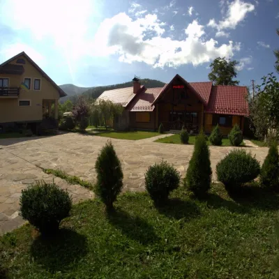 Садиба "Прутець" Татарів — 2