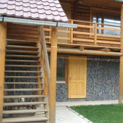 Pensjonat "U Oksany w Karpatach" Mykulyczyn — 5