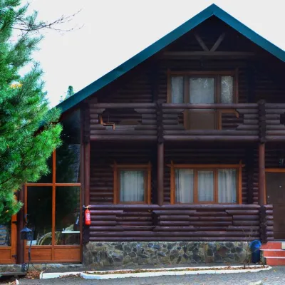 Шале "Млин" Мигово (басейн, сауна, масаж,гуцульський чан.) — 2