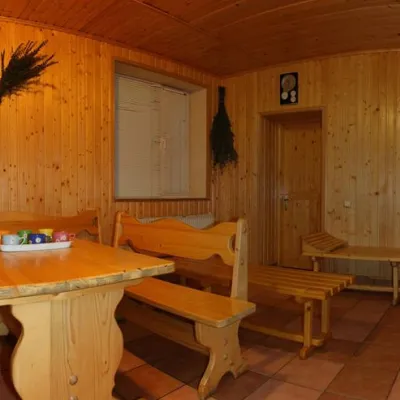 Kompleks Sportowo-Rekreacyjny "Bohatyr" Mykulychyn — 4