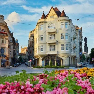 Атлас Делюкс — 2