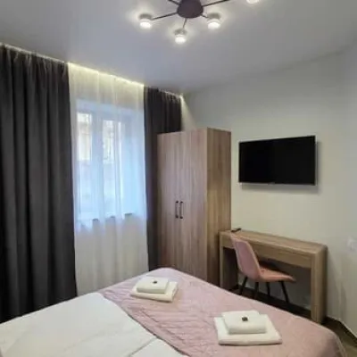 DeMar Apart Lilac — 4