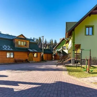 Emerald House — 3