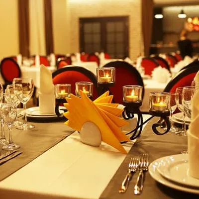 Emigrand art hotel&restobar — 5