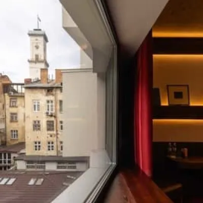 !FEST Hotel Rynok Square — 3