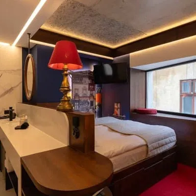 !FEST Hotel Rynok Square — 5