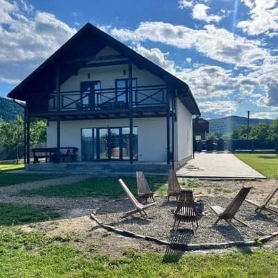 KORCHYN GARDEN CHALET — 2