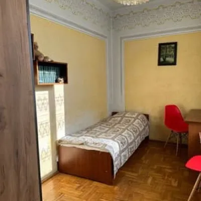 Курортна, 28 — 4