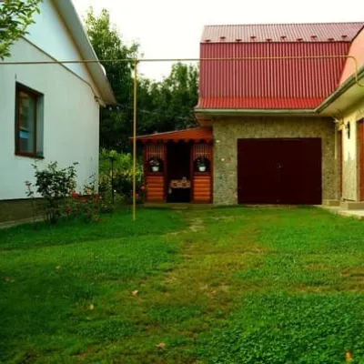 Myslyvskyi Dvir — 2
