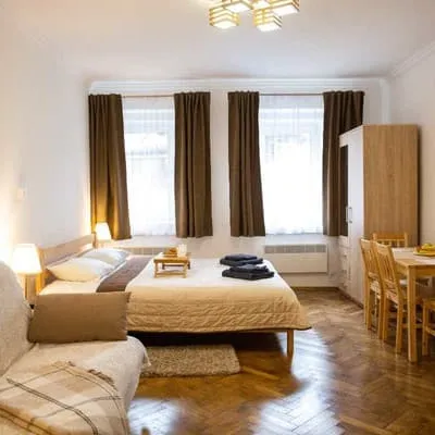 OB Rental Площа Ринок, 37/24 — 4