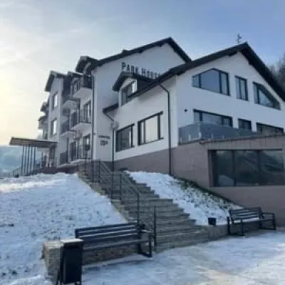 Park House Polyana — 2