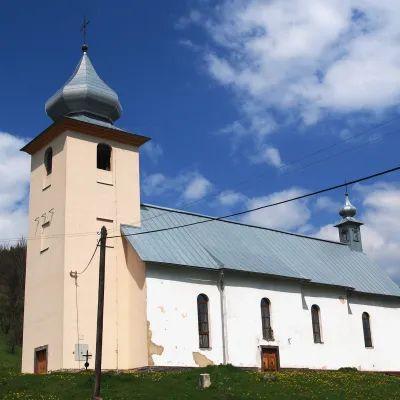 Остурня