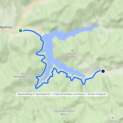 Nová Bystrica, szkoła podstawowa – Riečnica, kościół