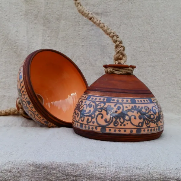 Unikalne lampy ceramiczne — Made in Kosiv