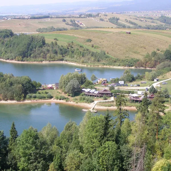 Чорштинське водосховище