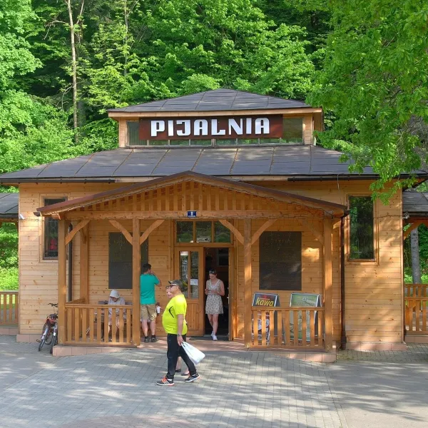 Rymanów-Zdrój: pijalnia, wody Tytus i Klaudia, tężnia