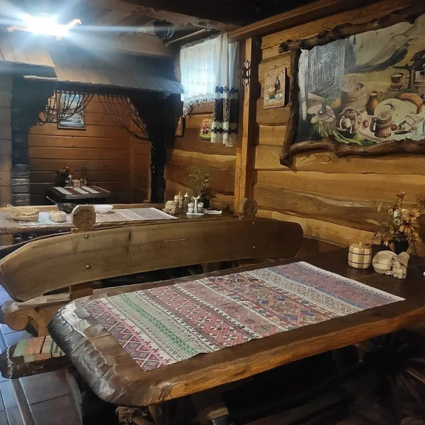 Kawiarnia „U Rizbaria”, Jasinia