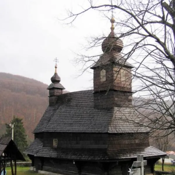 Церква Василя Великого, Лікіцари