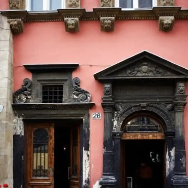 Heppner's house