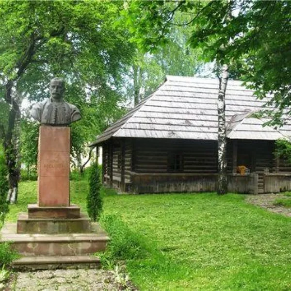 Muzeum i posiadłość Jurija Fedkowycza, Putyła