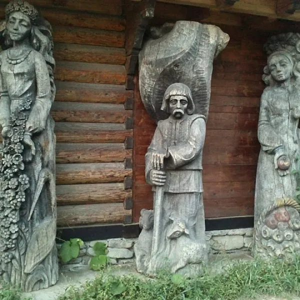 Muzeum zwyczajowych symboli Huculszczyzny (Mykulczyn)