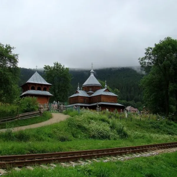 Церква Успіння Пресвятої Богородиці, Яремче