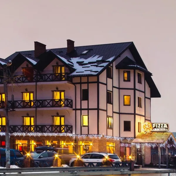 Hotel-Pizzeria "Monysto"