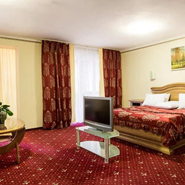 Hotel "Bukowina" Czerniowce ****