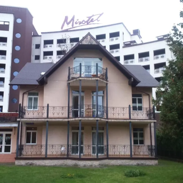 Готель Сані
