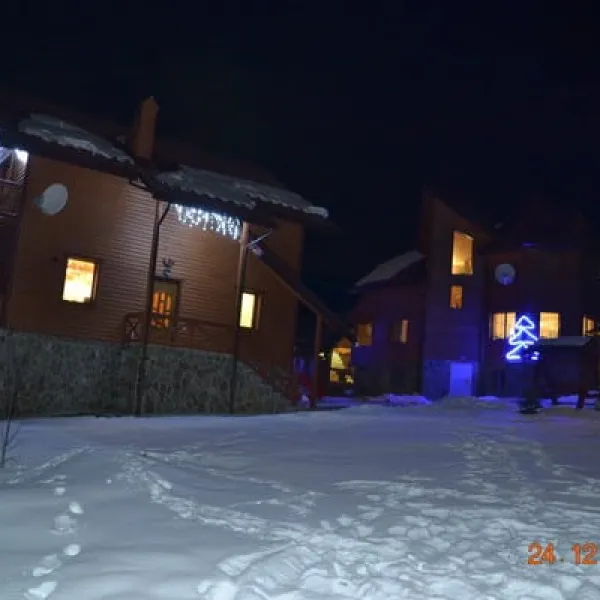 Аура Карпат