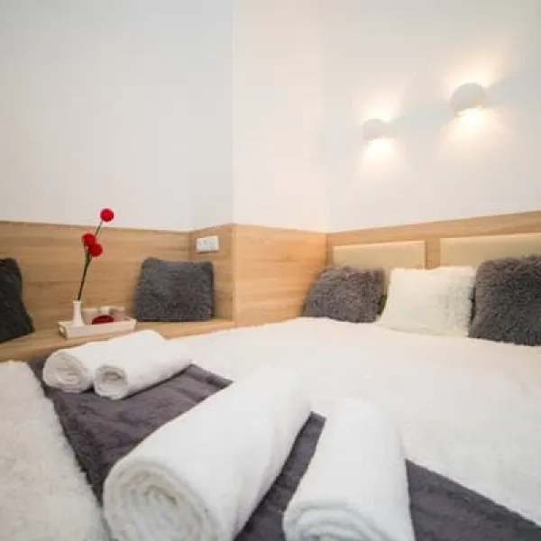 Lviv4U ул. Креховская, 7/Б