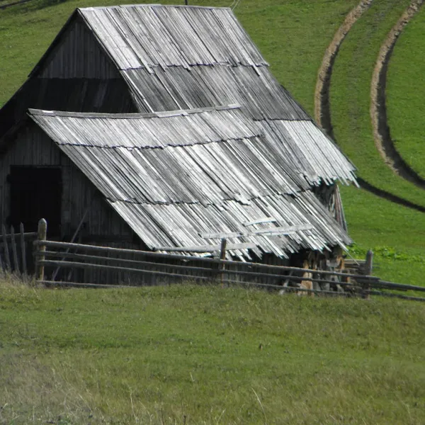 Kosmach — photo 1