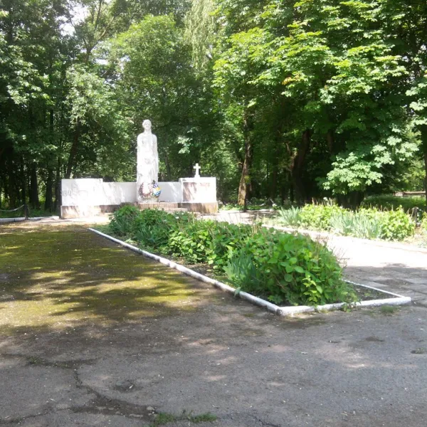 Sadzhava — photo 1
