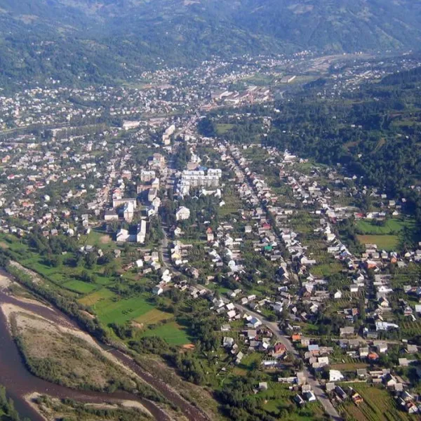 Tiachiv district — photo 1