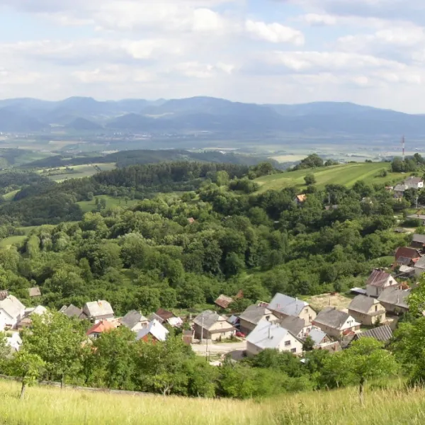 Vršatské Podhradie — photo 1