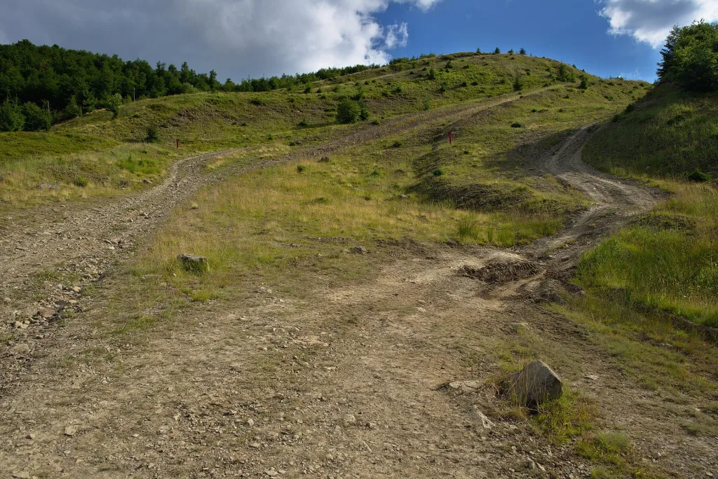 Гора Камінна